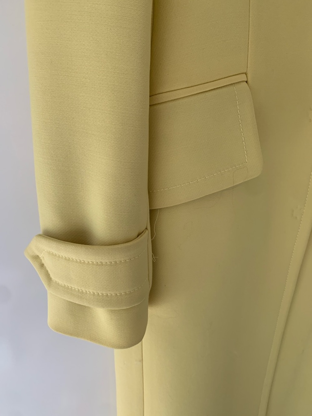 Dolce & Gabbana Lemon Yellow Long Trench Coat with Leopard Lining - Picture 4 of 16